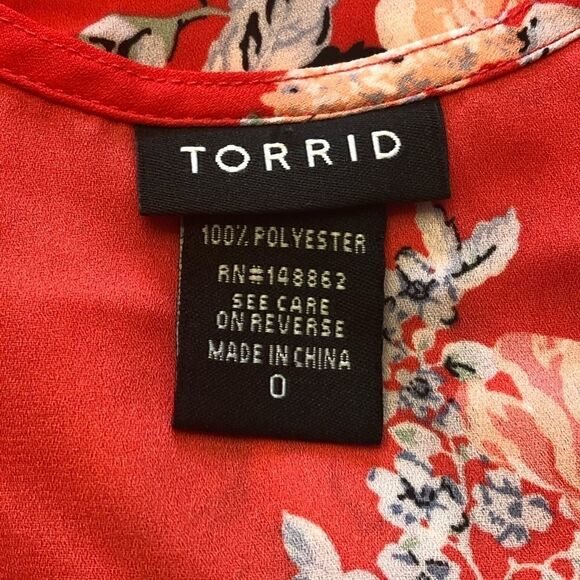 TORRID FLORAL PLEATED GEORGETTE SWING CAMI - Picture 8 of 9